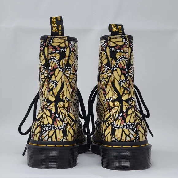 Dr. Martens Women's 1460 8-Eye Boot Butterfly Yellow Boots Shoes Size 8 New - Picture 6 of 9